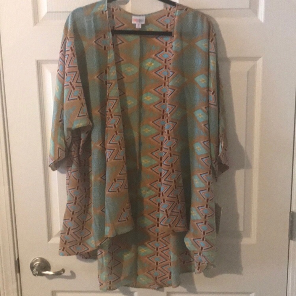 🙊 2/$20 Lularoe Lindsey